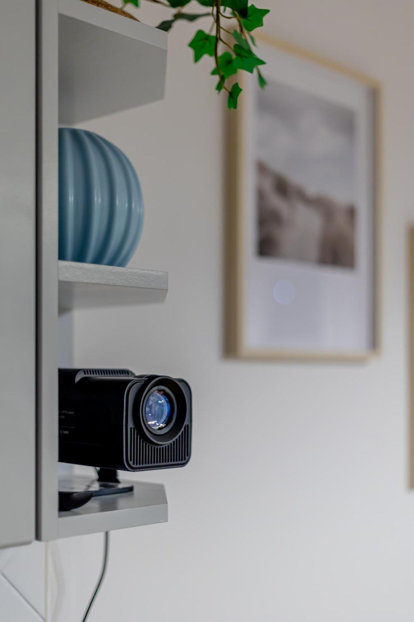 Rezydencja Filmowa- Wygodny Apartament 10 Min Od Lotniska I Centrum Apartment วอร์ซอ ภายนอก รูปภาพ